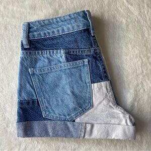 Pacsun Denim Shorts‎ High Rise Mom Rolled hem Patchwork Blue White Size 22